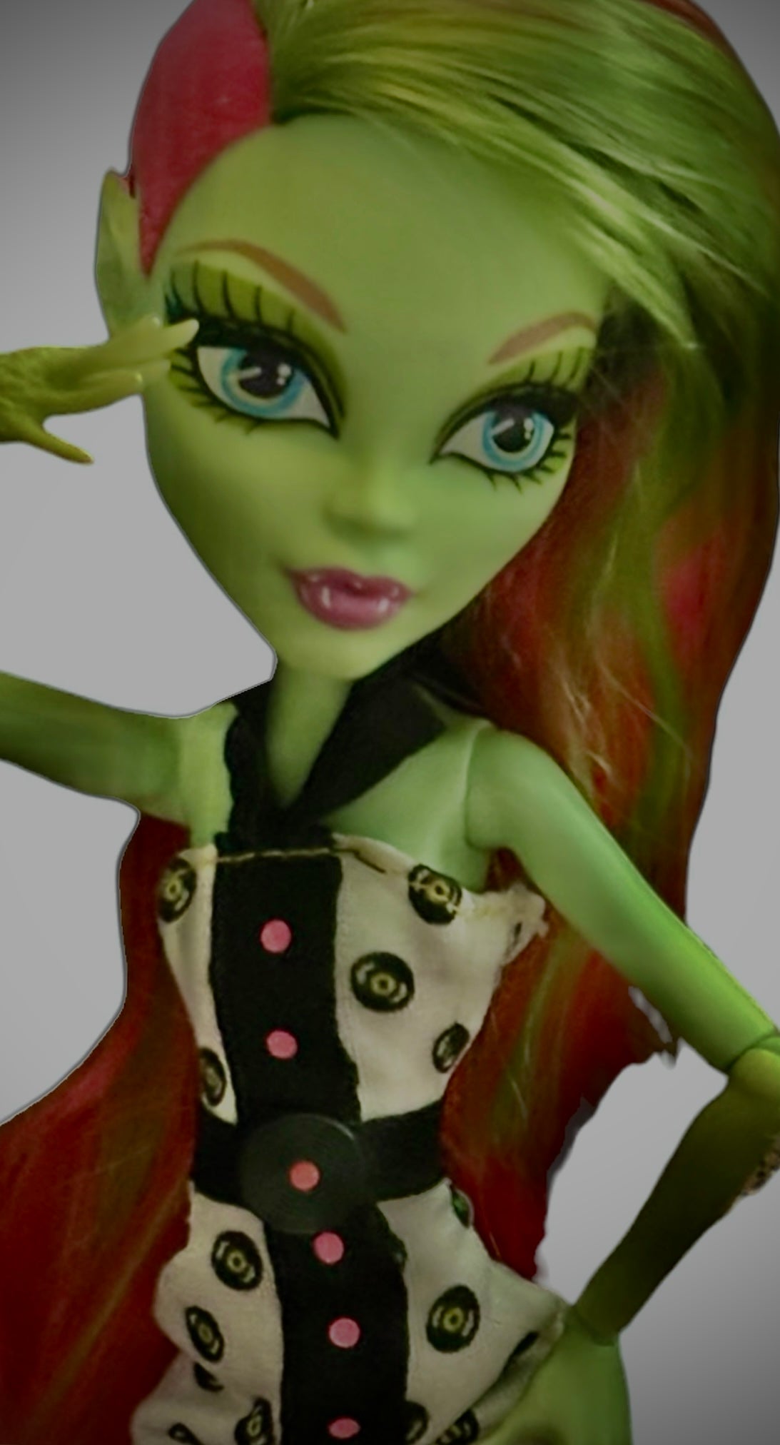 Monster High Doll - Venus Mcflytrap Music Festival Edition 2013