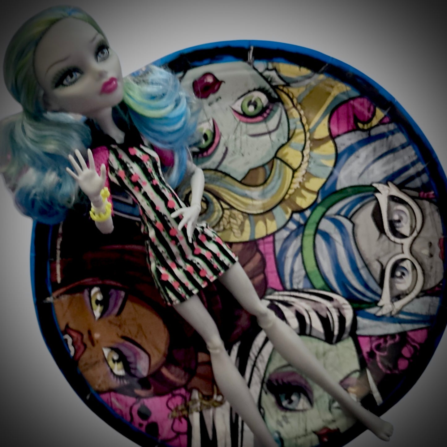 Monster High- Ghoulia Yelps Roller Maze 2012 edition