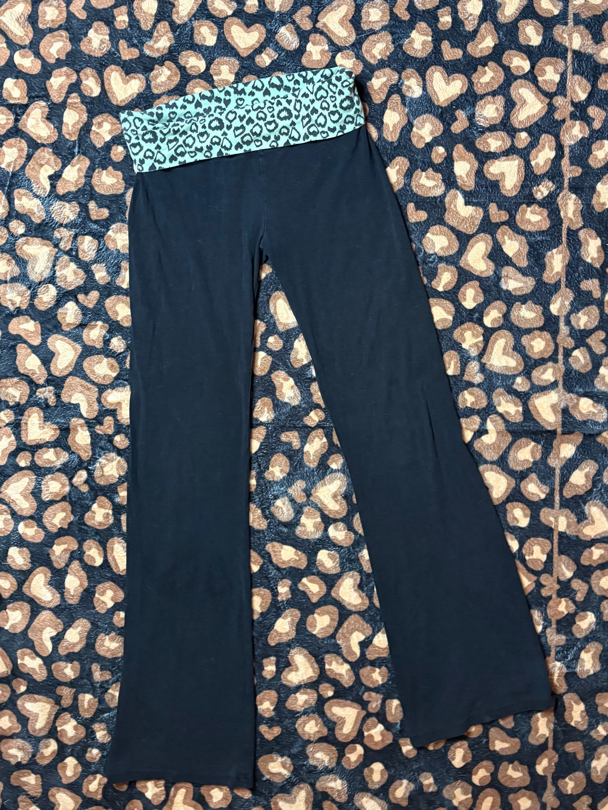 American Dream Leopard Print Hearts Fold Over Yoga Pant Leggings
