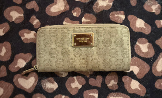 Tuscan Core Micheal Kors Zip Around Wallet